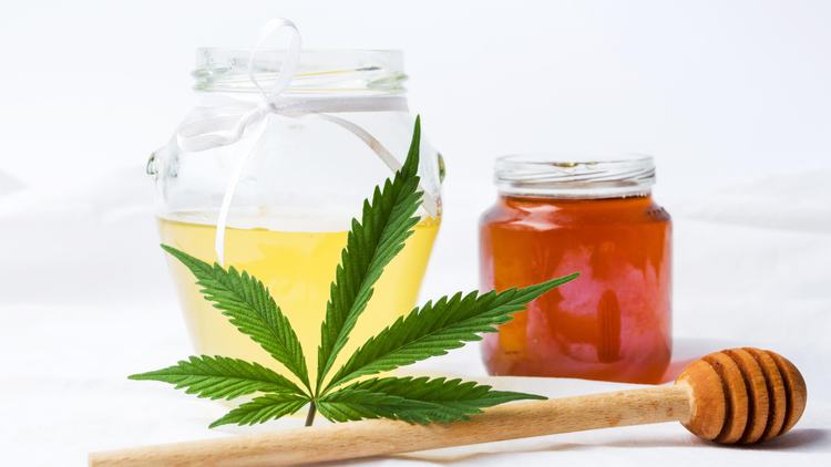DIY: Cannabis Infused Honey
