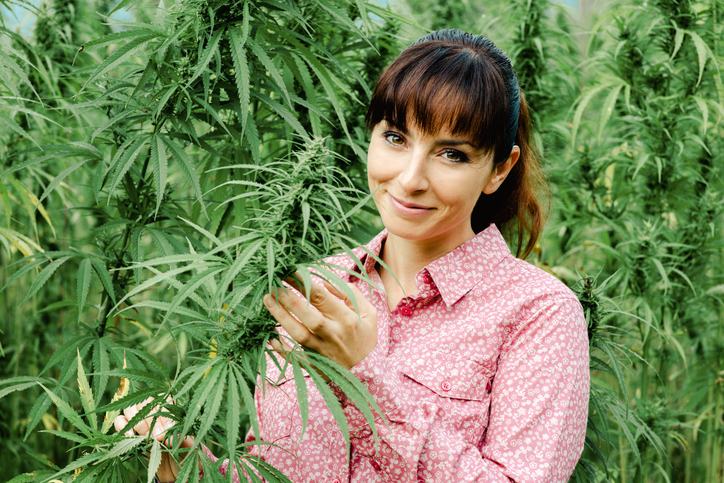 13 Powerful Women in Cannabis Industry: Celebrating Women's Equality Day