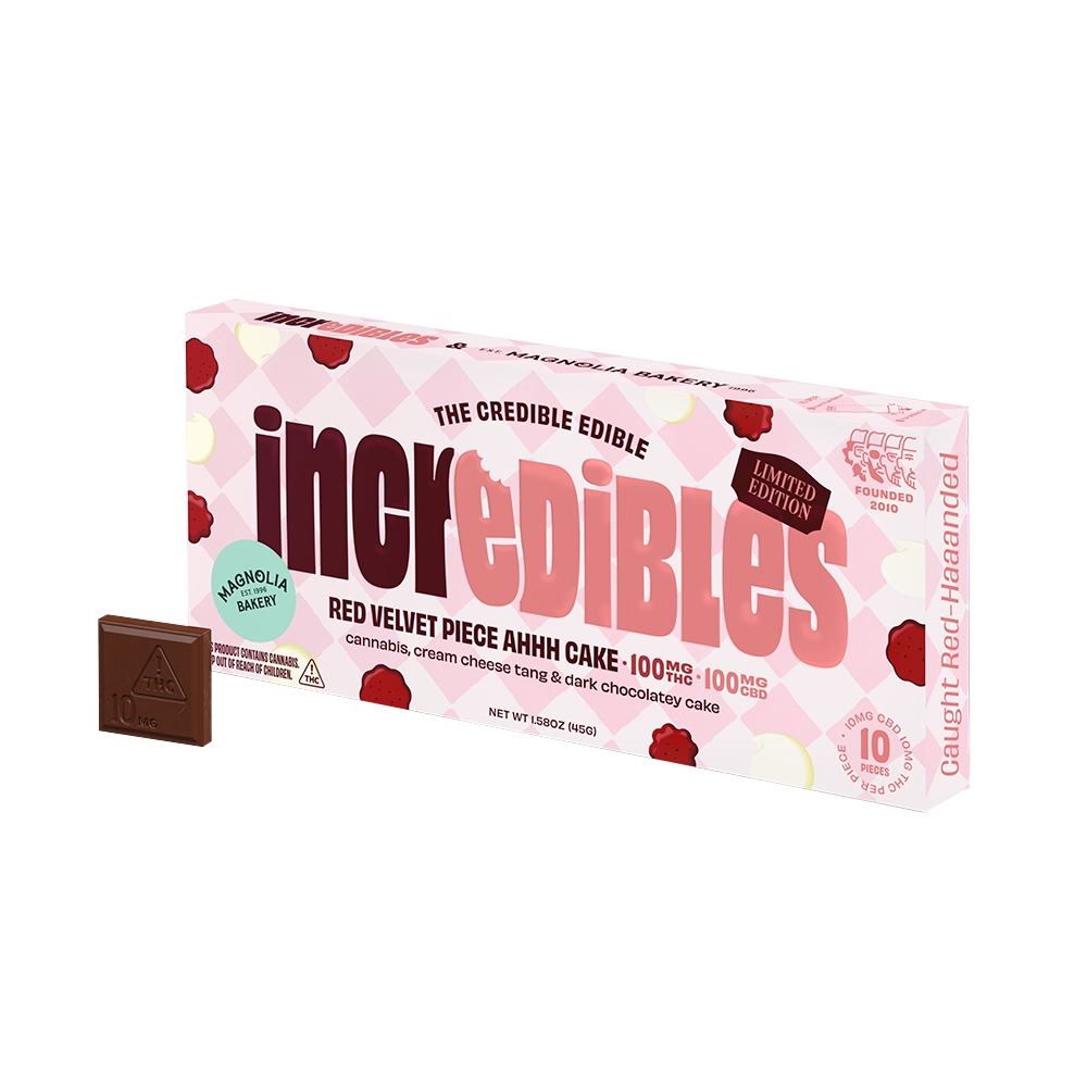 Red Velvet Piece Ahhh Cake Chocolate Bar Product Image