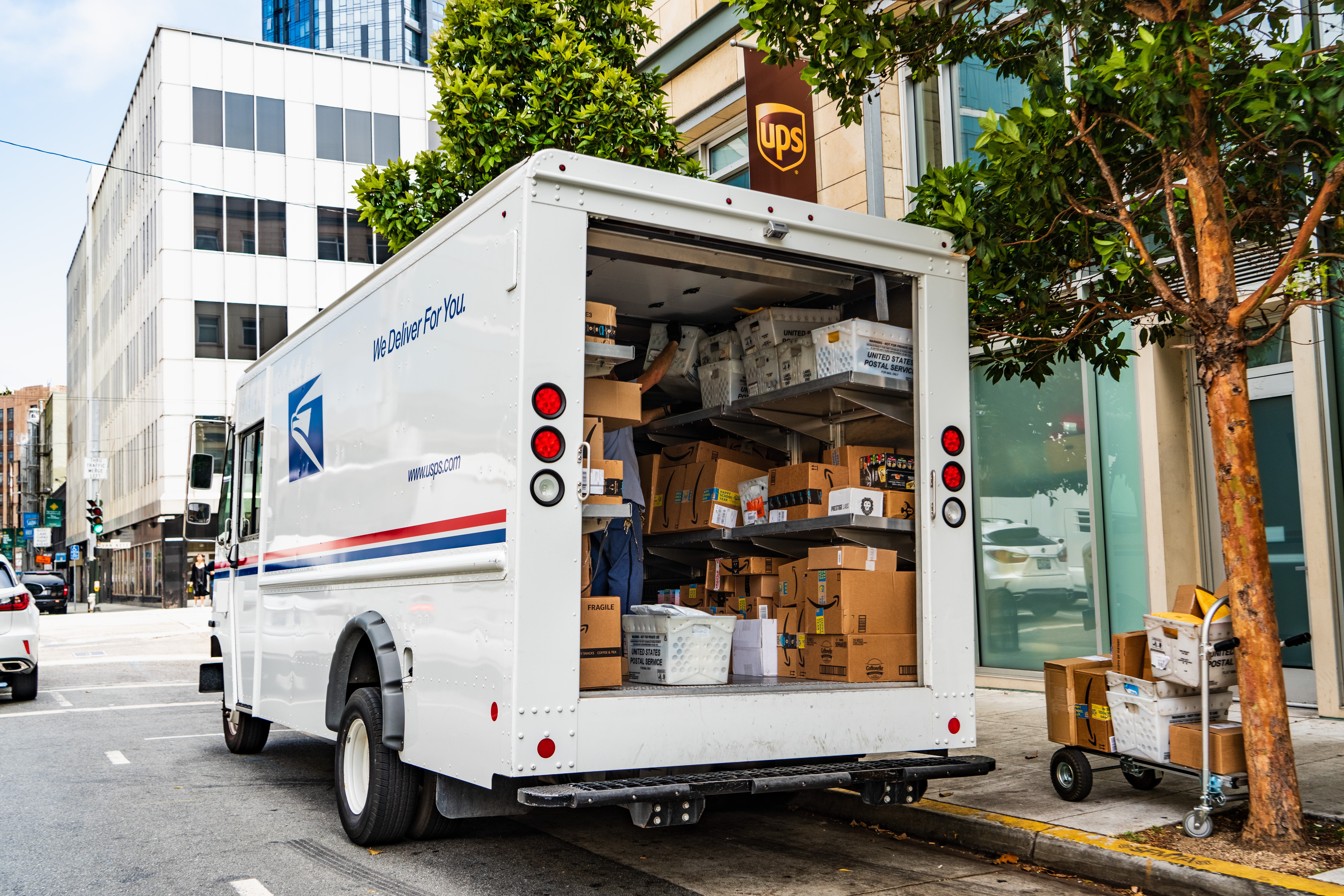 The USPS Vaping Ban: What It Means Going Forward